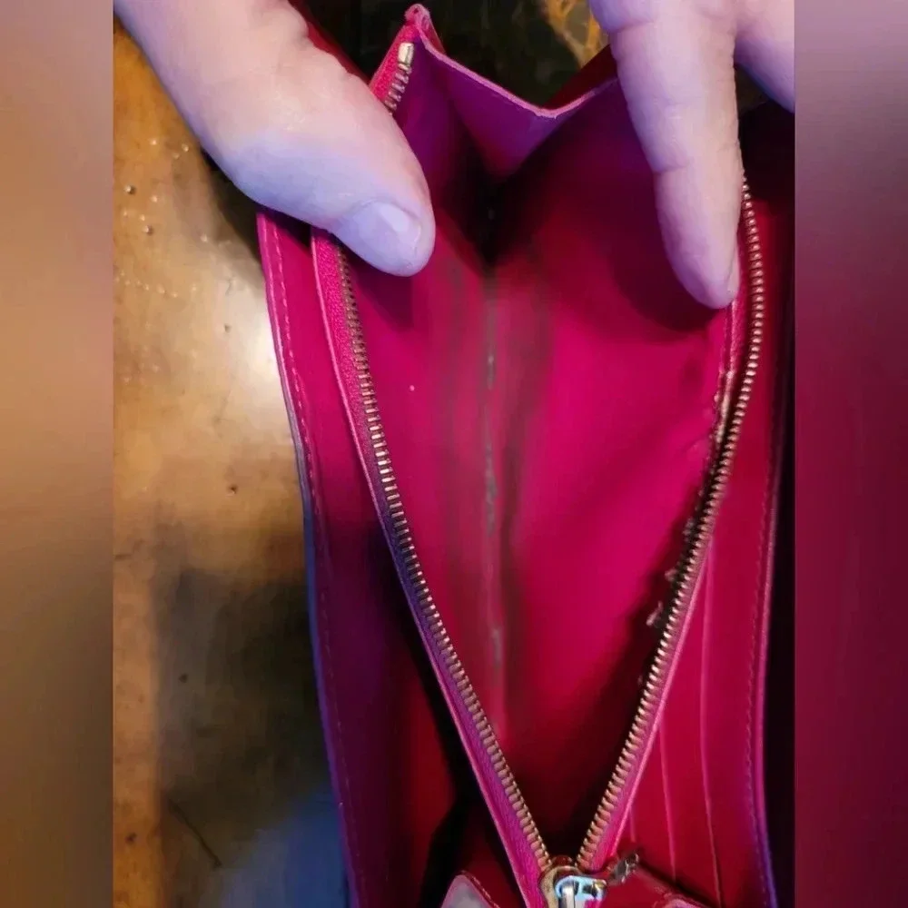 Louis Vuitton Vernis Ikat - Picture 7 of 9